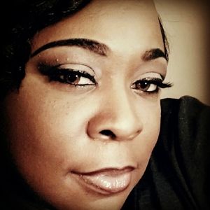 Meet your Posher, Phyllis